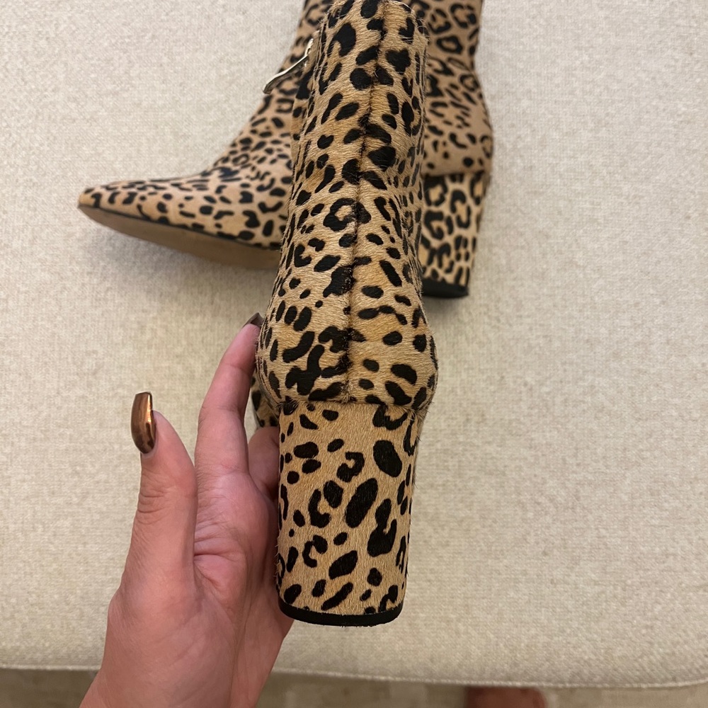 Halogen Leopard booties - Picture 2 of 6